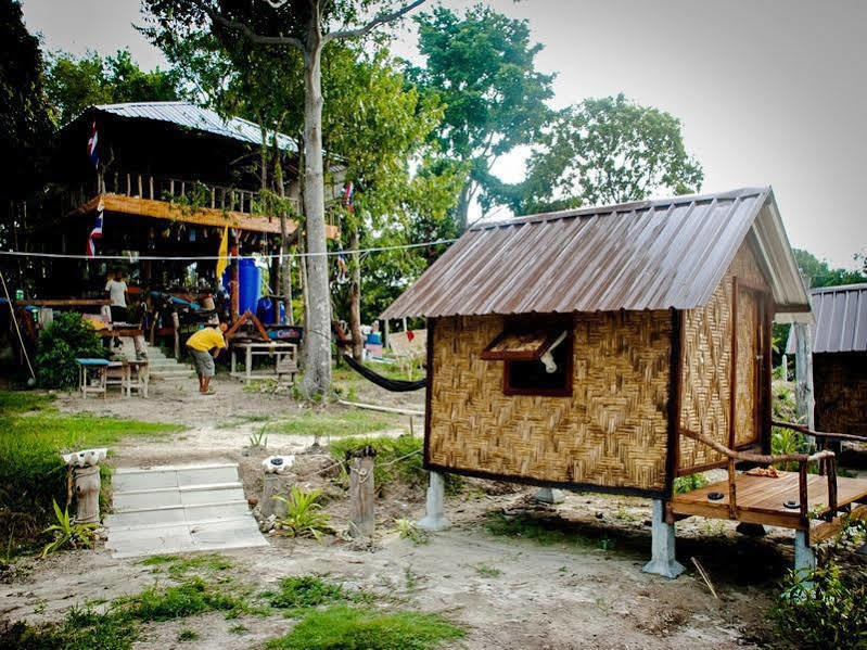 Lipe Camping Zone Bagian luar foto